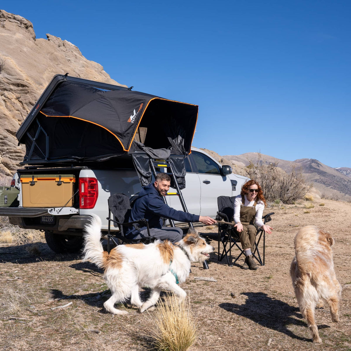 Sirius 2 Aluminum rooftop tent open with ladder