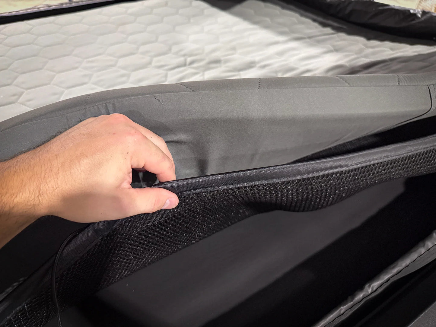 Evolution XL rooftop tent — Interior condensation mat