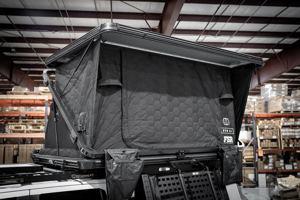 Evolution XL rooftop tent — Closed window