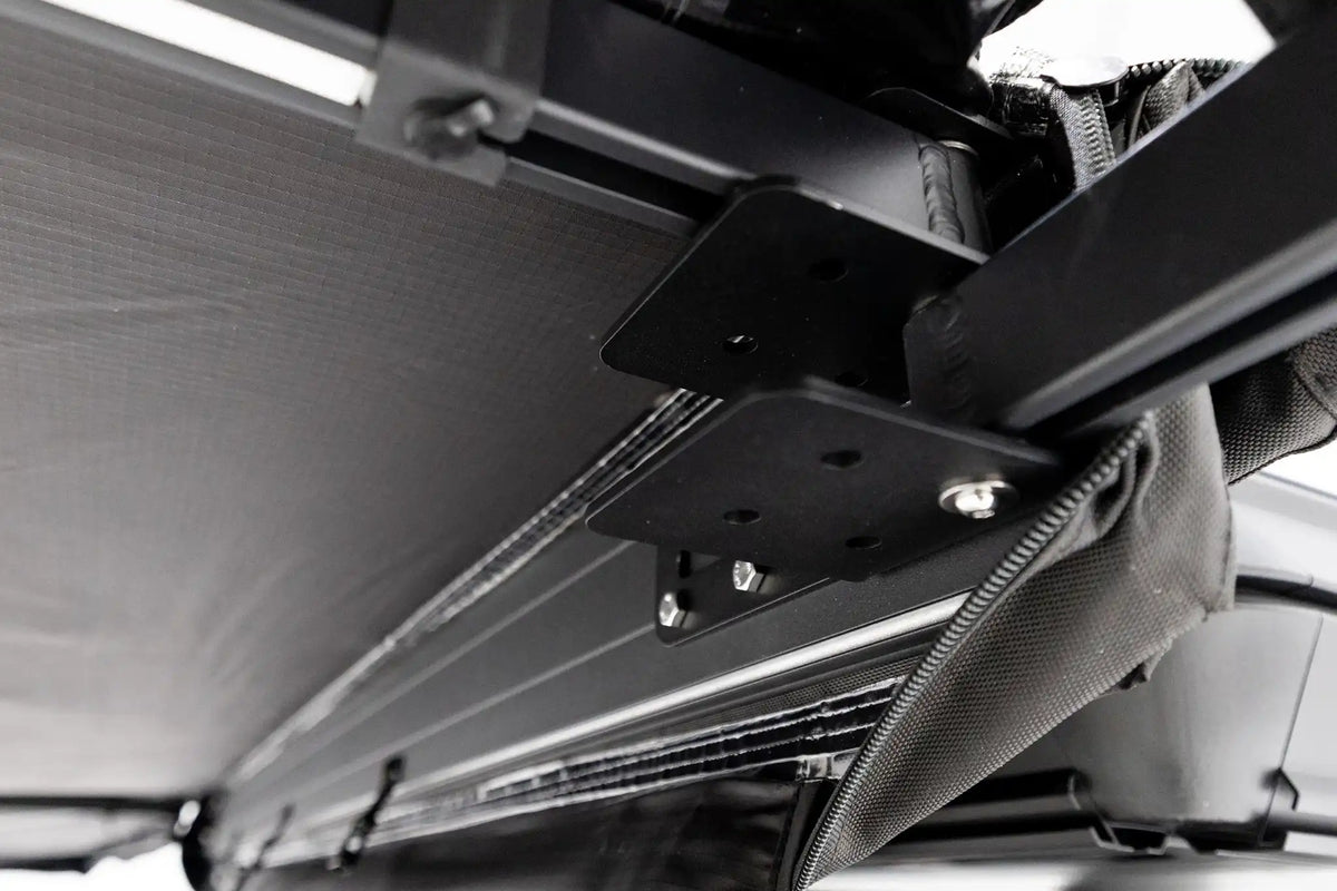 Freespirit Recreation 180° Awning V2 – Rooftop Tent Awning