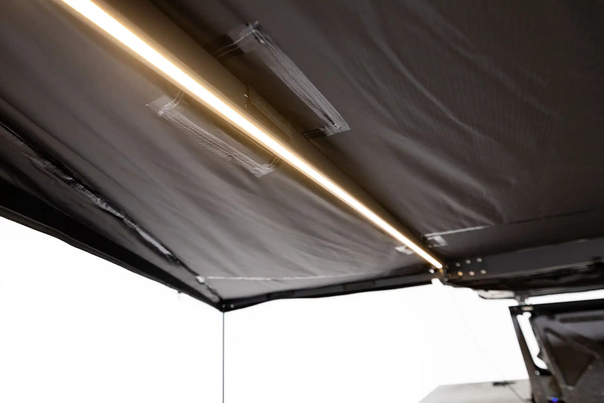 Freespirit Recreation 180° Awning V2 – Rooftop Tent Awning