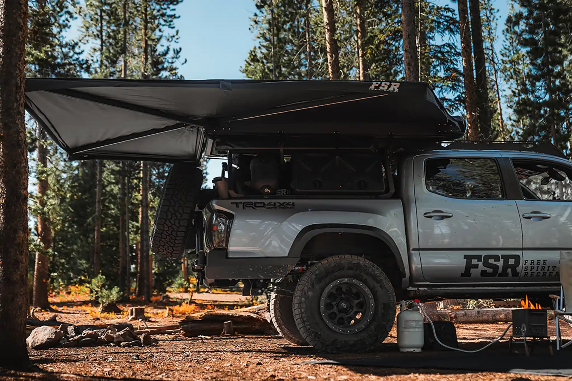 270-degree awning setup