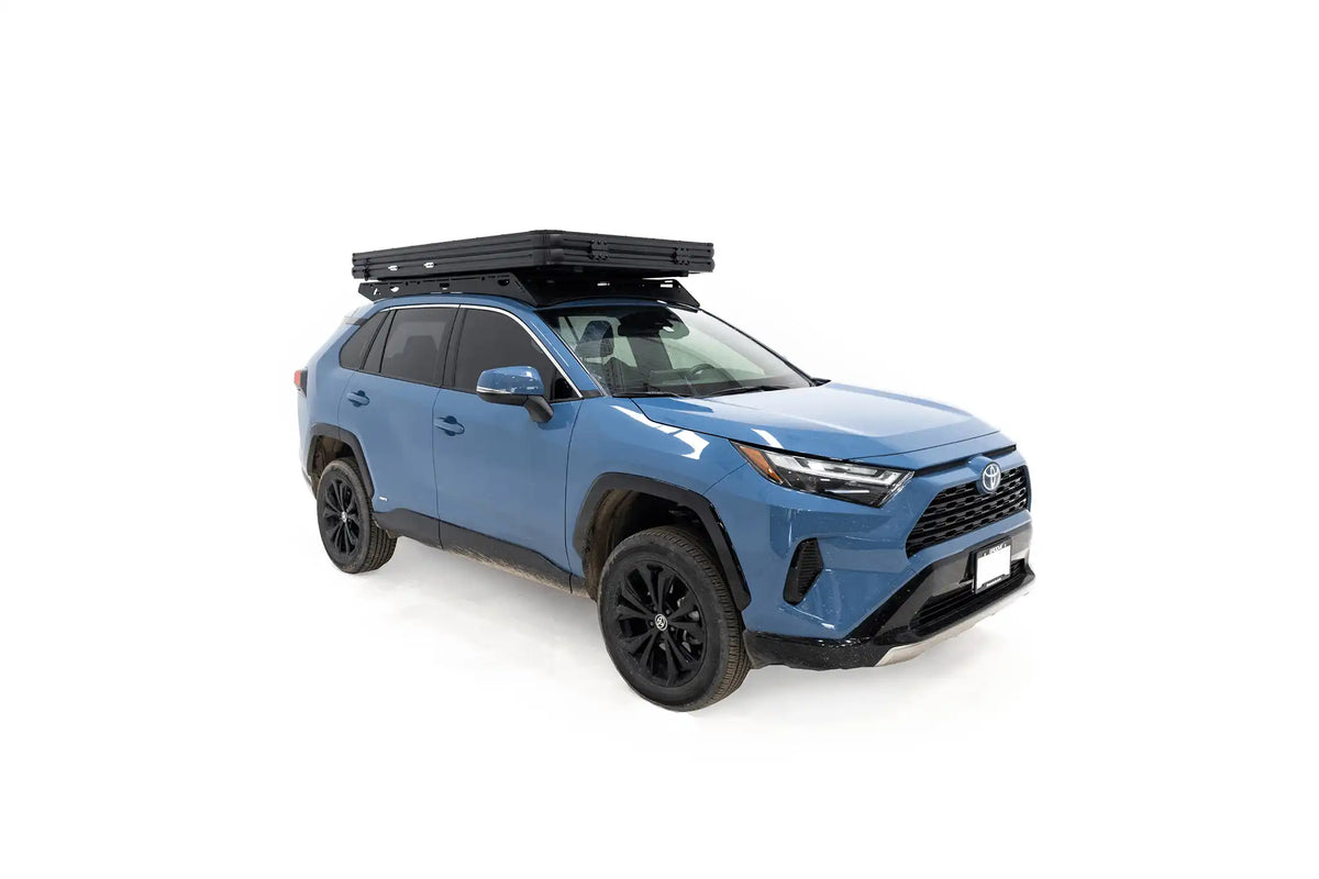Aspen Lite Standard rooftop tent — Closed