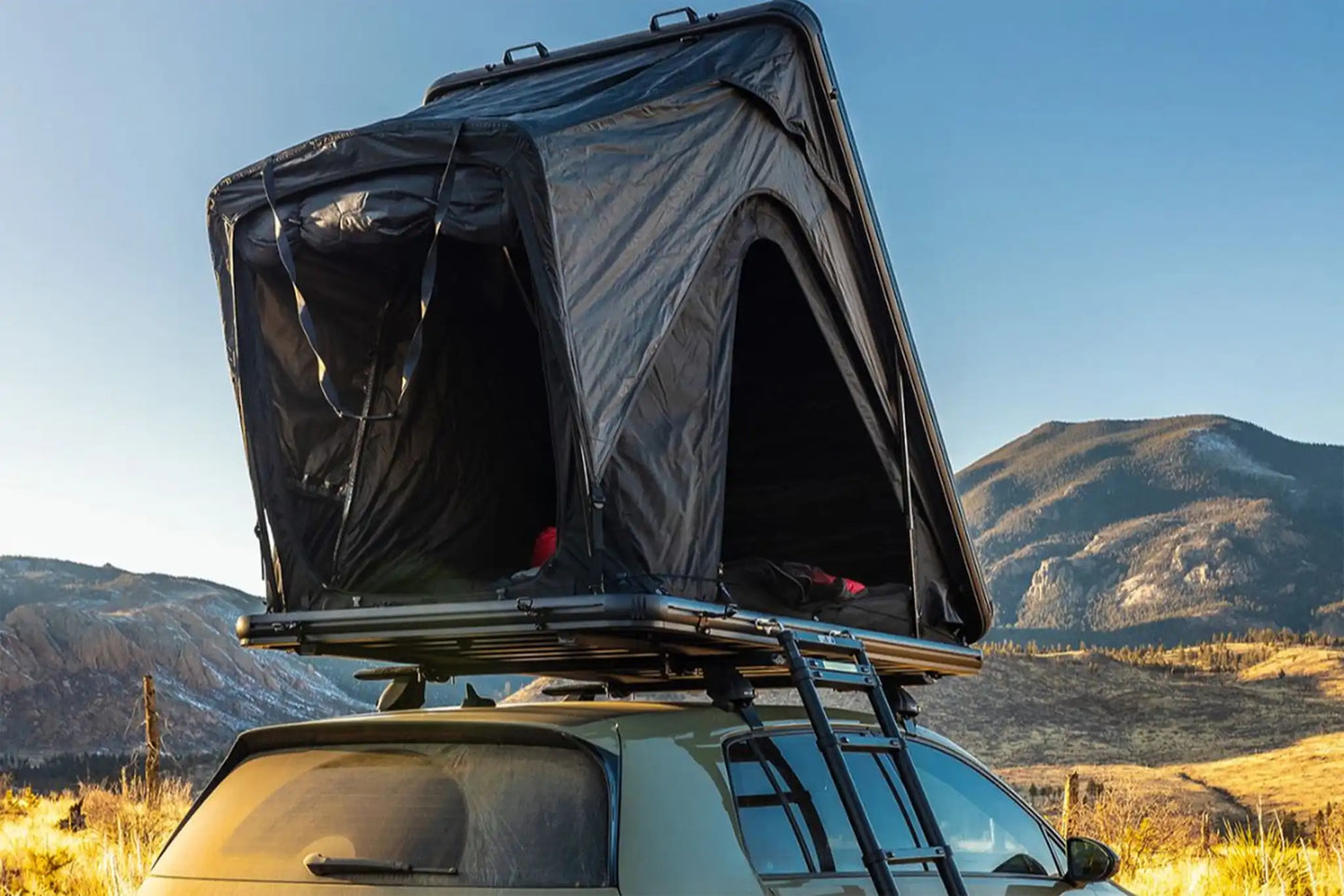 Aspen Lite Standard rooftop tent — In use