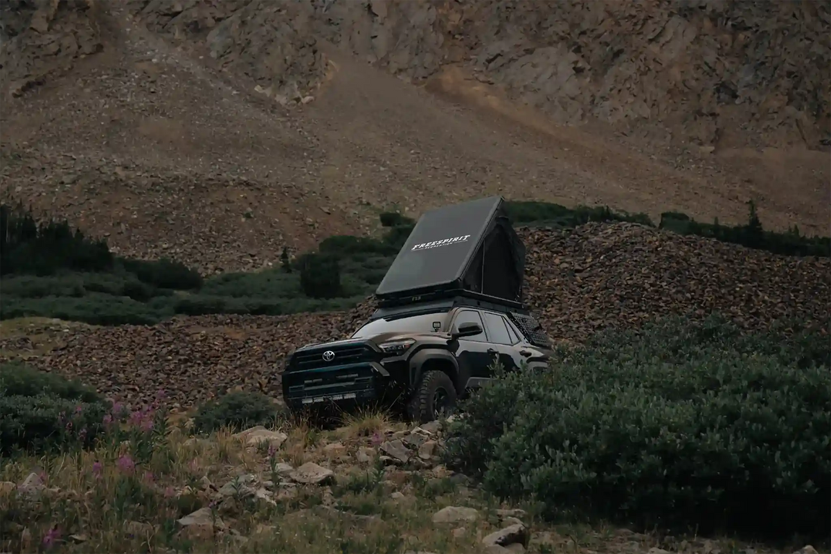 Aspen Pro Standard rooftop tent — 4Runner setup