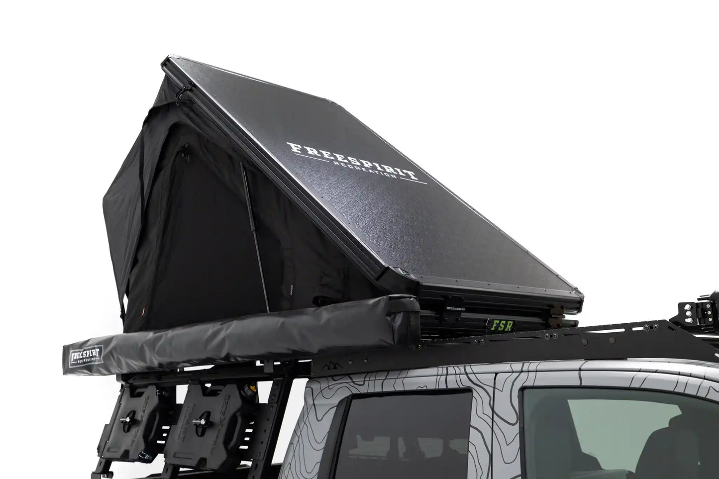 Aspen Pro Standard rooftop tent — Front