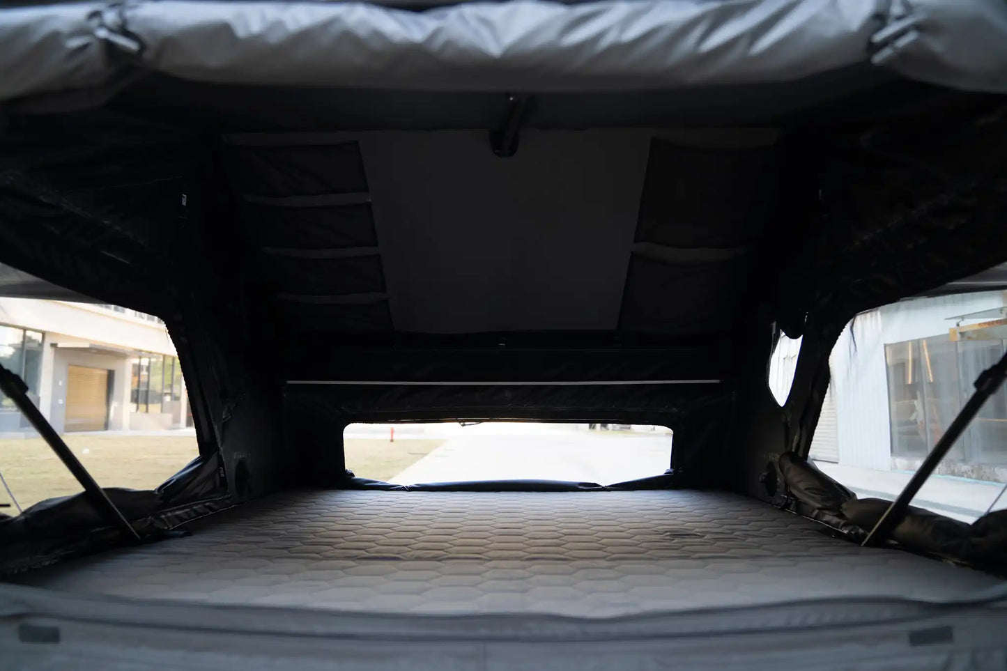 Kali King rooftop tent — Interior