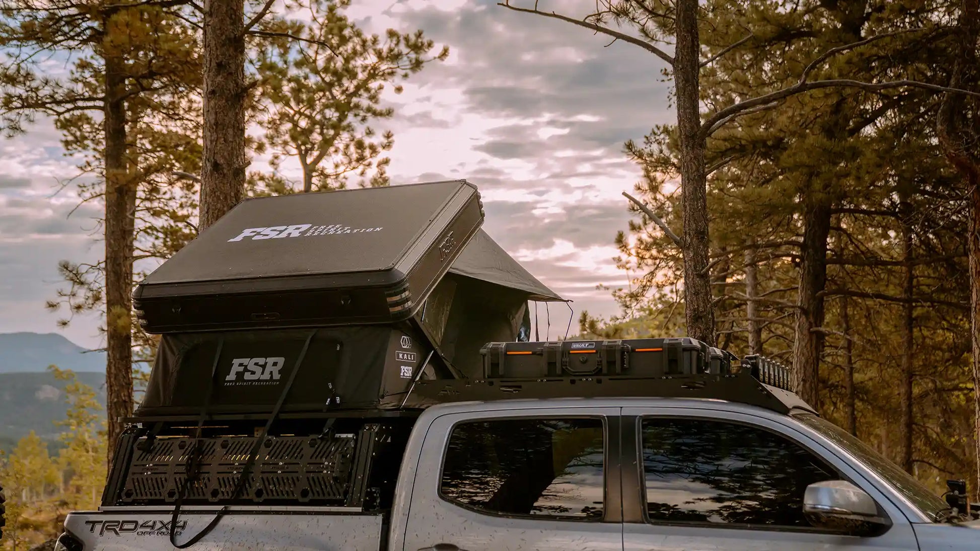 Kali rooftop tent — On overland bed rack