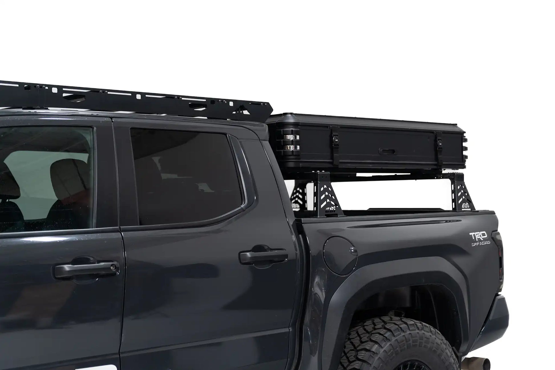 Kali rooftop tent — Closed front