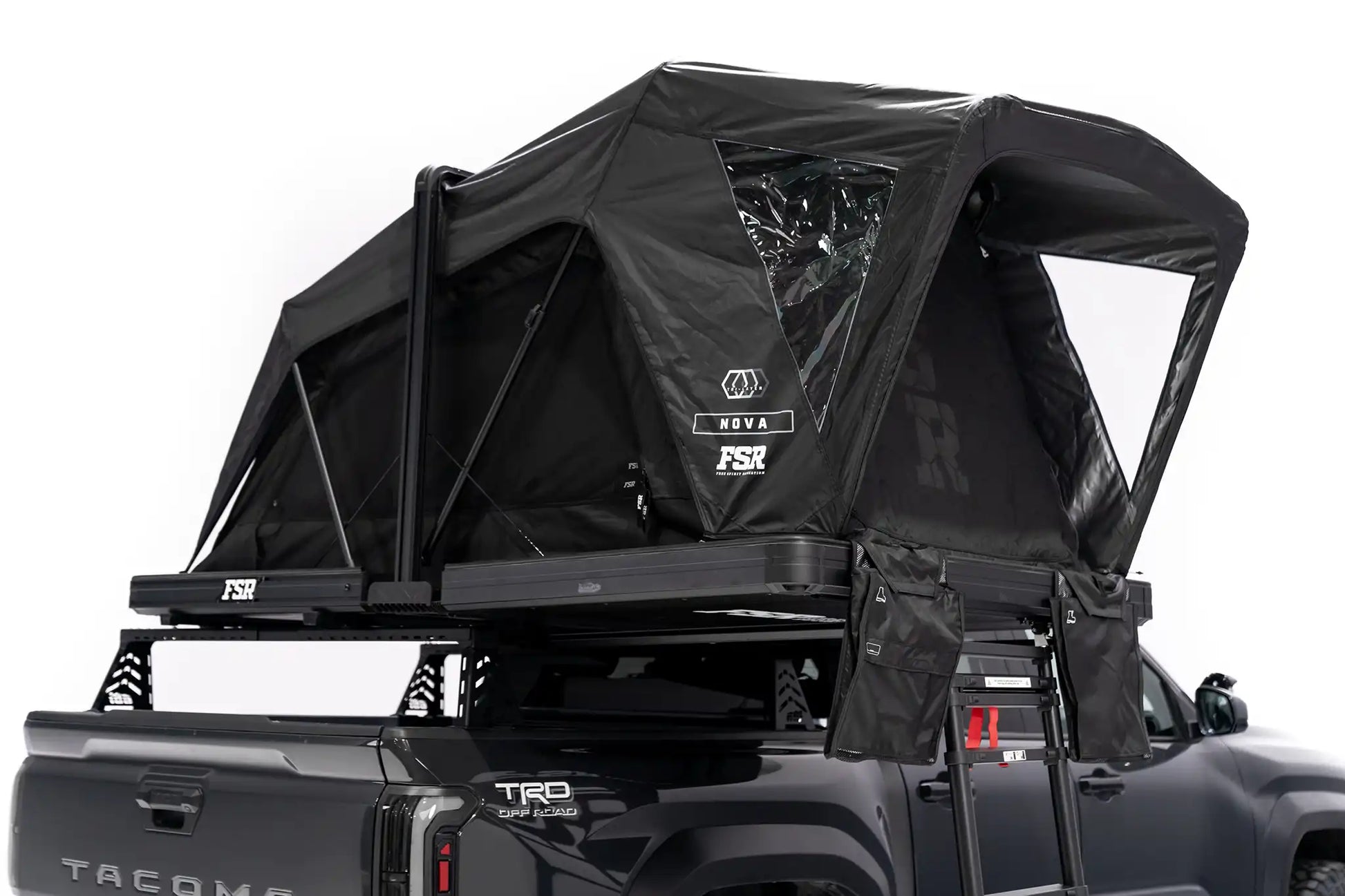 Nova Standard rooftop tent — Doors closed